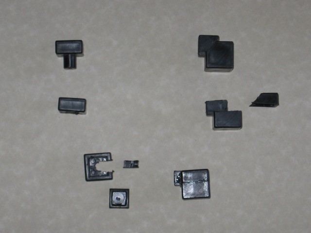 The pieces roughly lined up with eachother, the grooves cut into the pieces as needed.